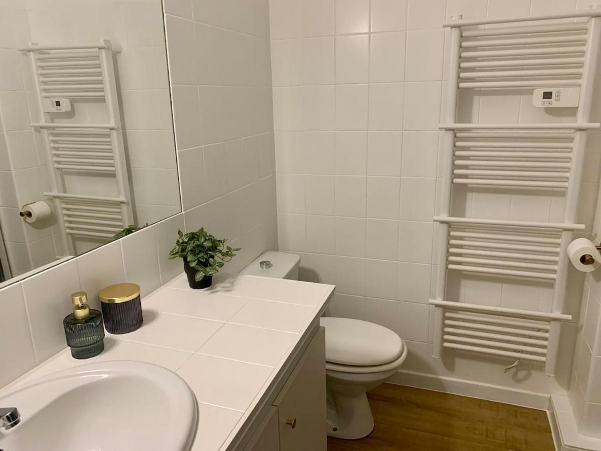Pyrene Holidays - Heracles - Residence Paisible A 6Mn A Pied Des Thermes 바네르드비고르 객실 사진
